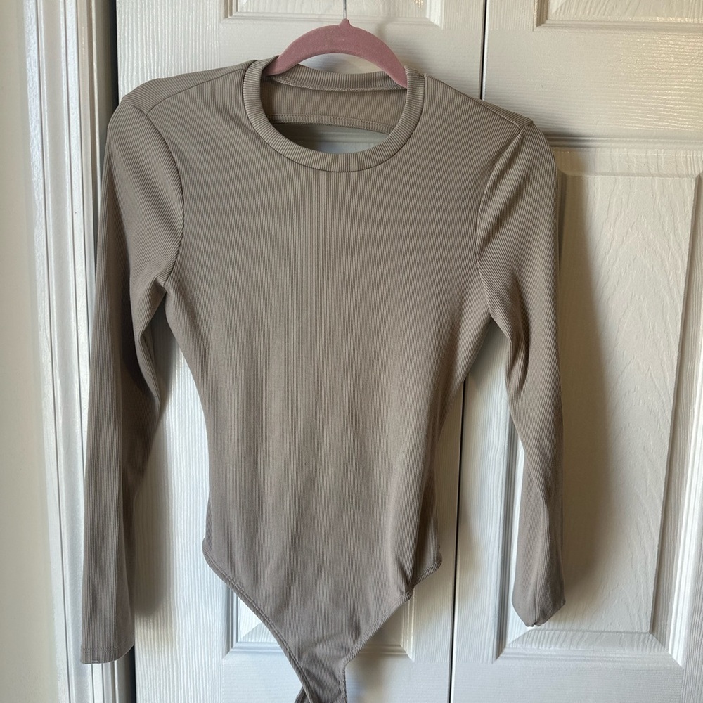 Long Sleeve Taupe Bodysuit